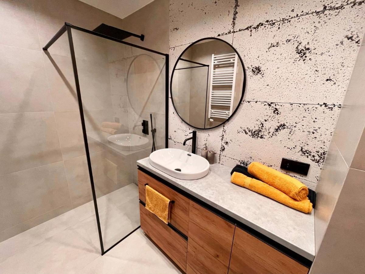 Apartament Twierdza Z Widokiem Na Jezioro Ostróda Εξωτερικό φωτογραφία